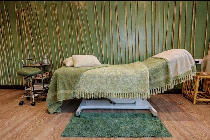 The Corner Sanctuary Treatment Couch 2